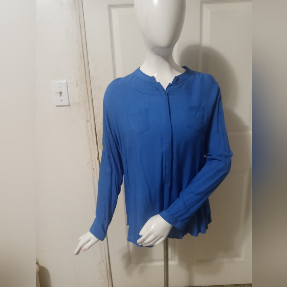 Blowing Bubbles Blue Button Up Blouse Size 2XL